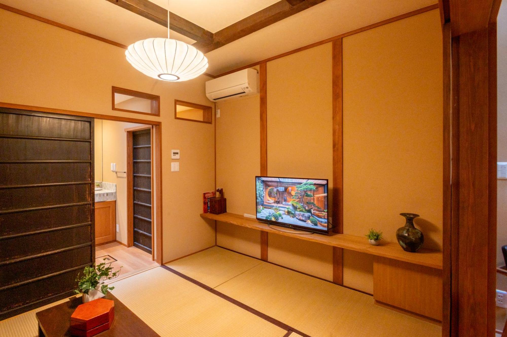 Suiren Traditional Boutique Townhouse Киото Экстерьер фото