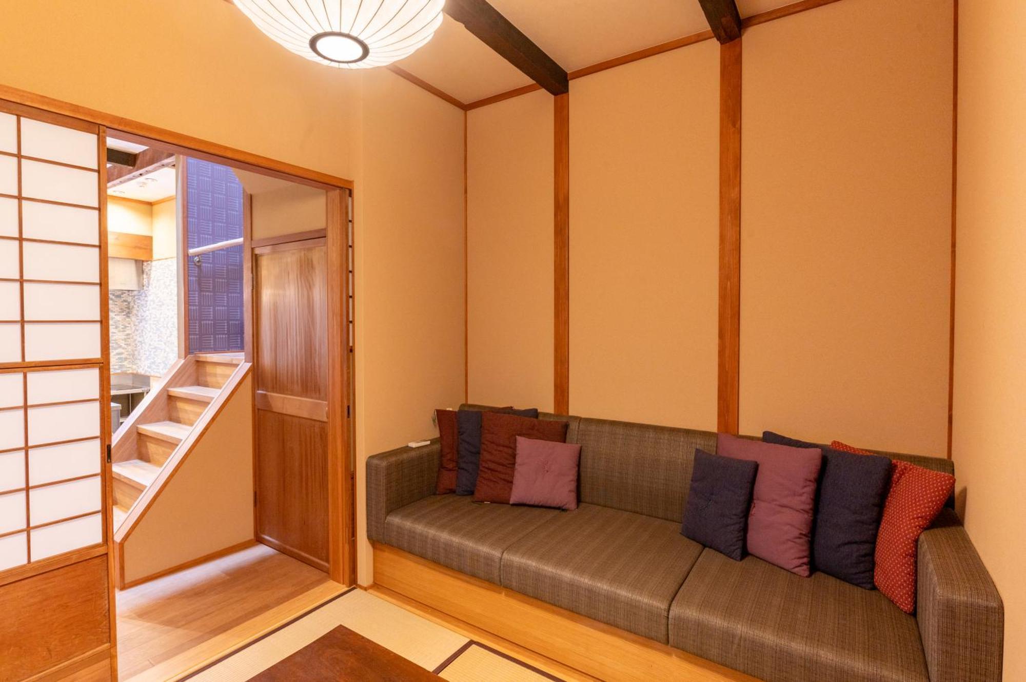 Suiren Traditional Boutique Townhouse Киото Экстерьер фото